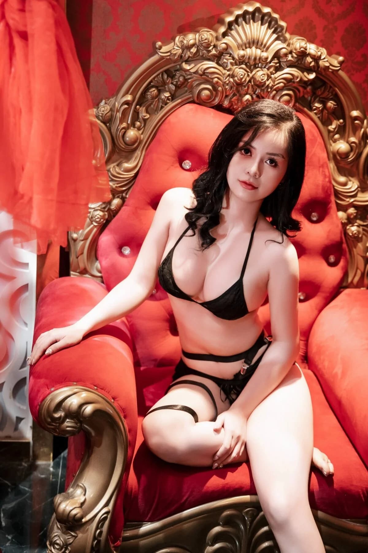 Tina Mistress Anal's avatar