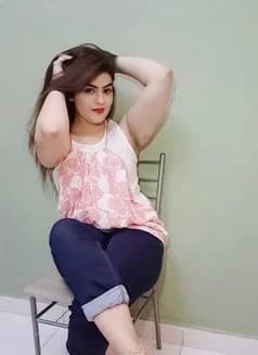 Huma Busty Milf's avatar