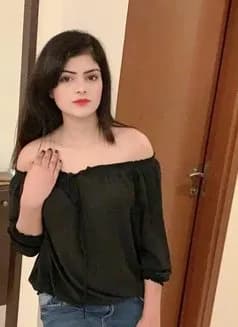 Arzoo's avatar