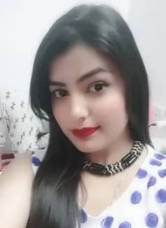 Deepti's avatar