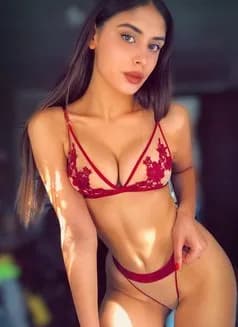 Monicaa's avatar