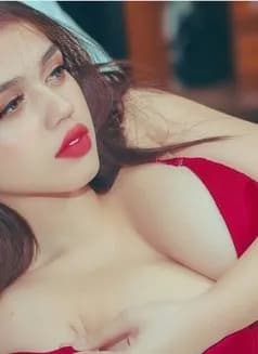 Sonia Khan's avatar
