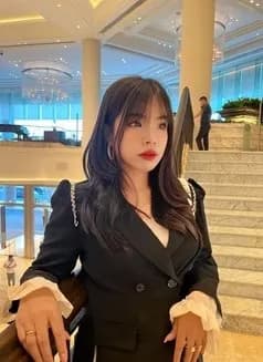 Natalia's avatar