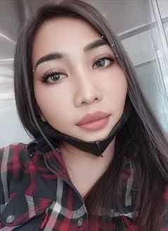 Cubby Girl's avatar