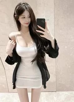 Ellya's avatar