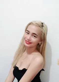 Trisha's avatar