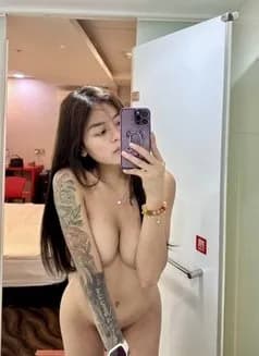Aubrey Tan's avatar