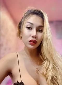 Allysaa's avatar