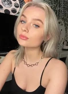 Meelaie's avatar