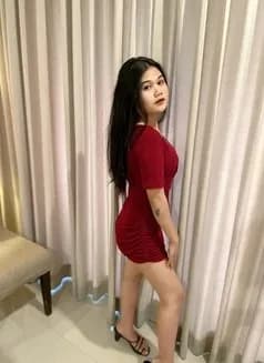 Dhea Flo's avatar