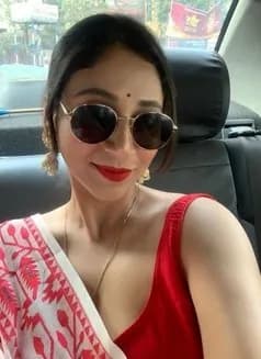 Anjali's avatar
