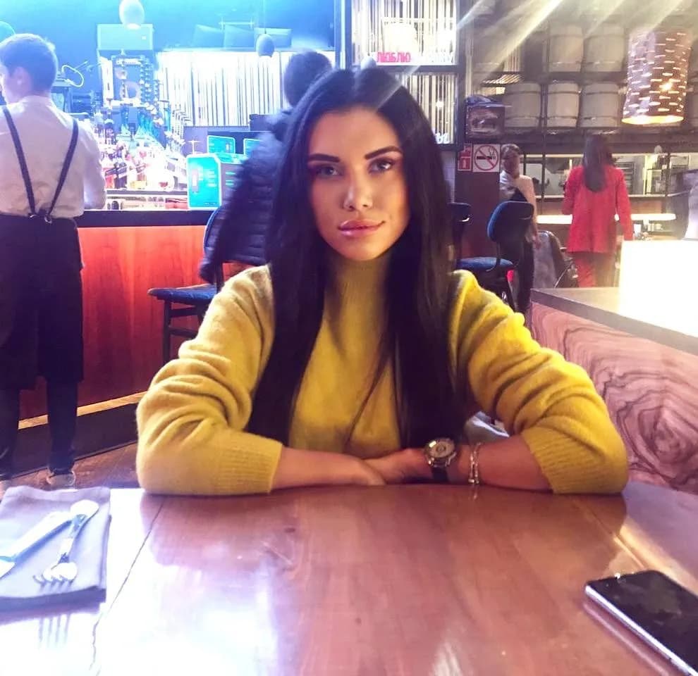 Kristine's avatar
