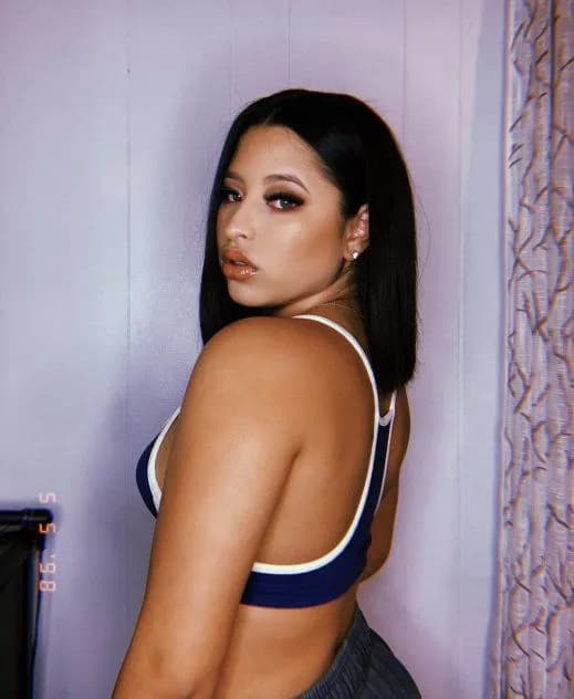 Lullay's avatar