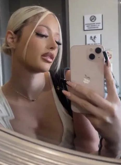 Christina Arera's avatar