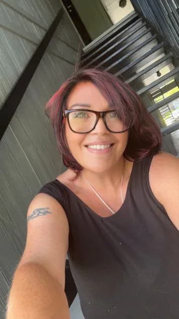 Nicolaee's avatar