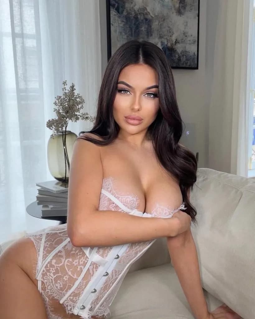 Celina's avatar
