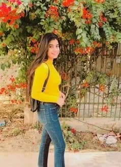 Kirti's avatar
