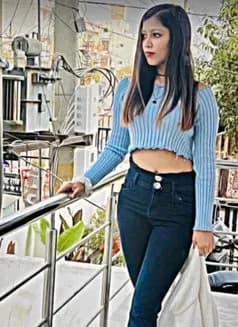 Aaradhya Arora's avatar