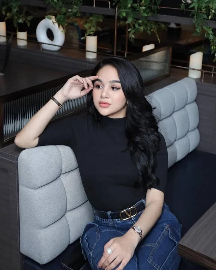 Andreaa's avatar