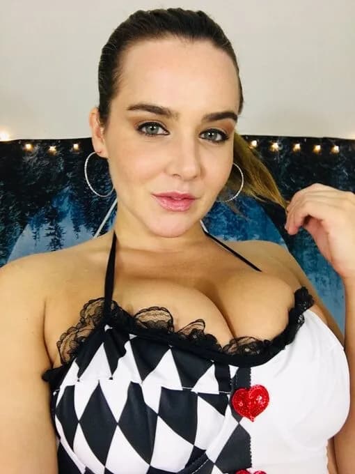 Mollystewart's avatar