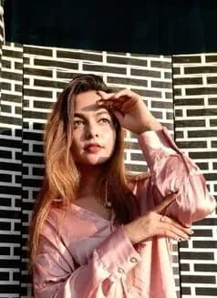 Nidhi's avatar
