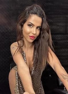 Tugce's avatar
