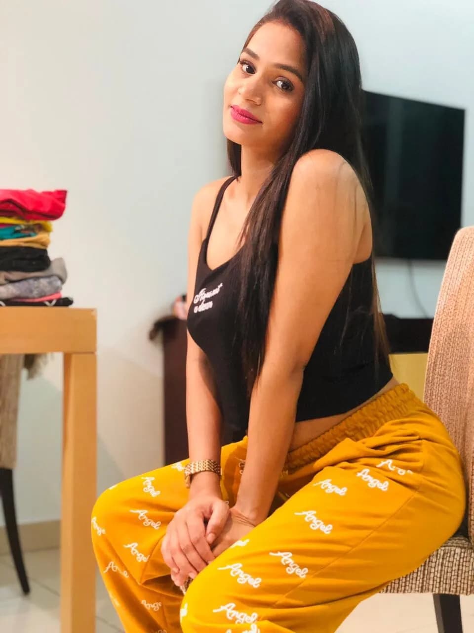 Aarohi's avatar