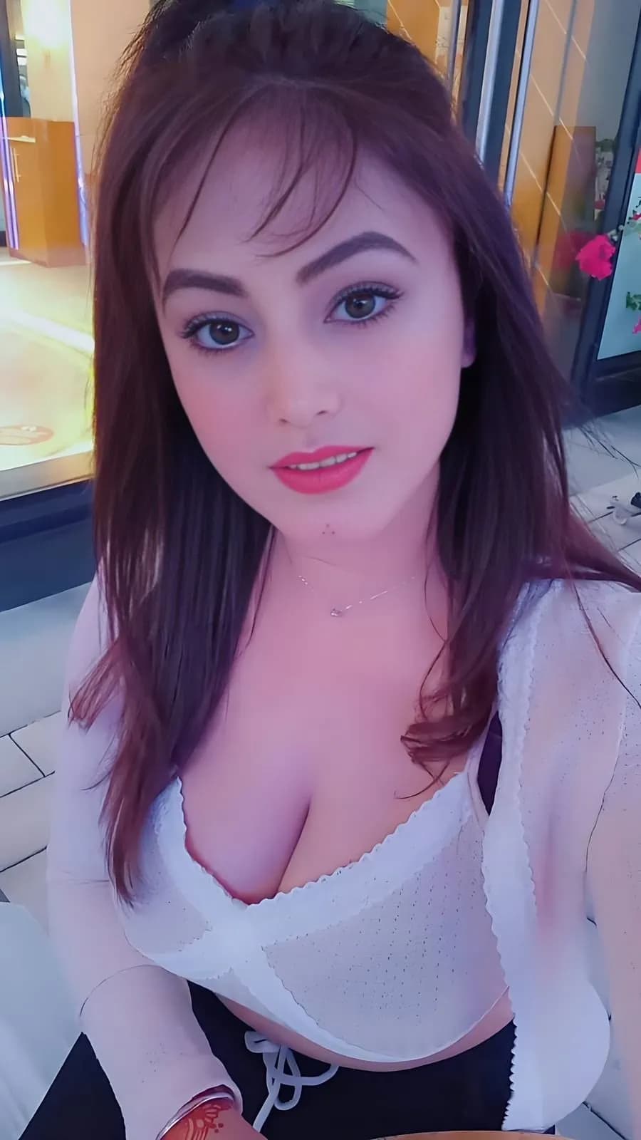 Naina Pakistani Model Dubai's avatar