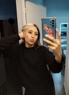 Elinor's avatar