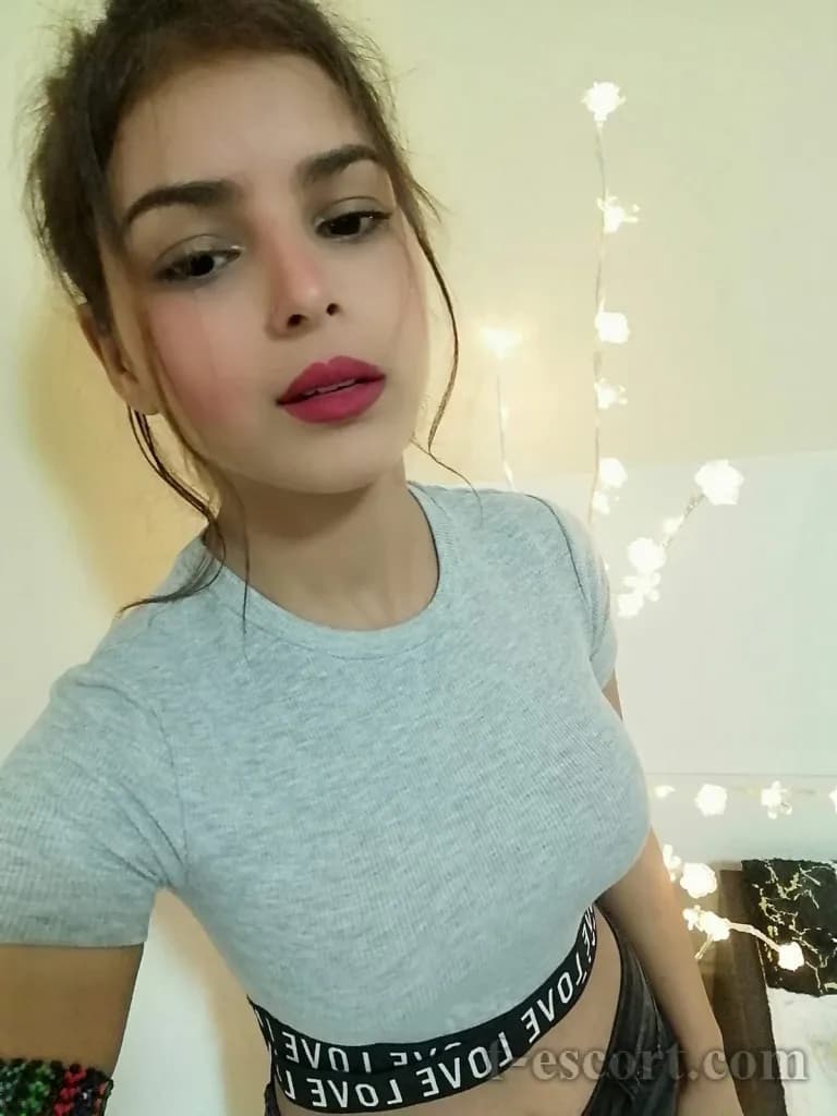 NEHA INDIAN INDEPENDENT's avatar