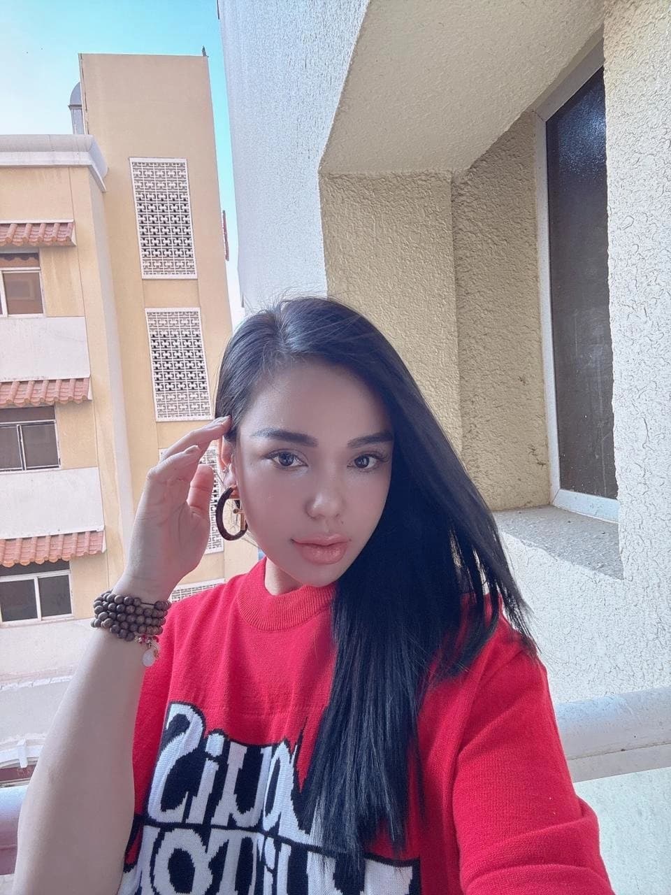 Bella's avatar