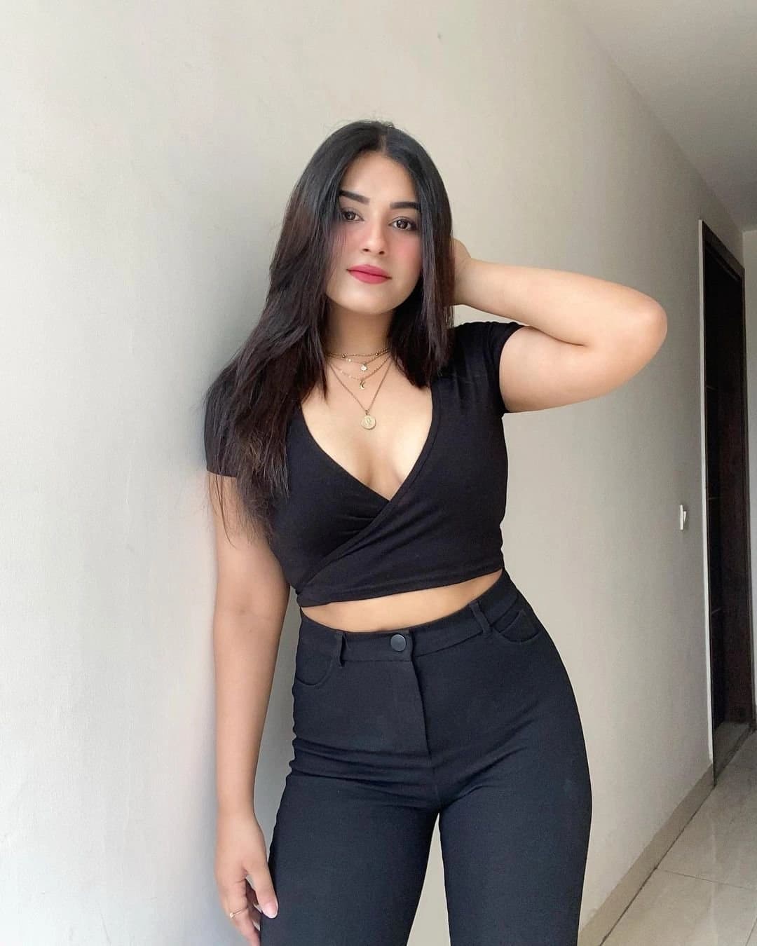 Hot Indian Lady in Krabi Just Landed's avatar