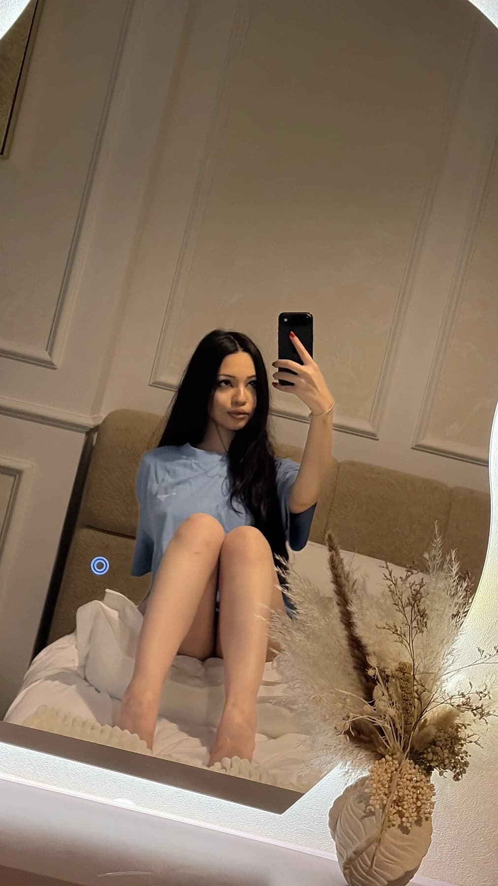 Isabel's avatar